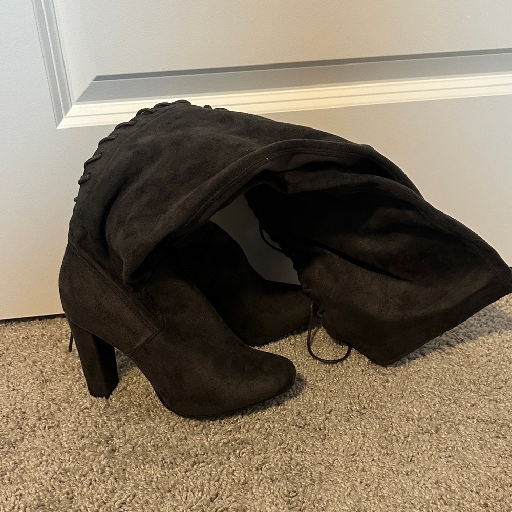 Amazon Black Heeled Boots for Women